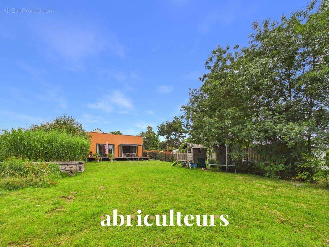 Belle maison contemporaine de 120 m² dans la verdure en vente à Les Touches (44390) - photo 7
