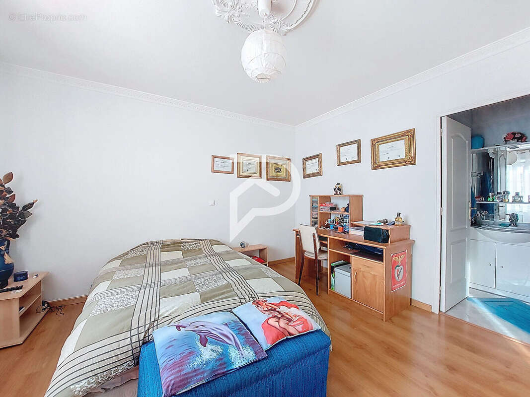 Maison à GOURNAY-SUR-MARNE