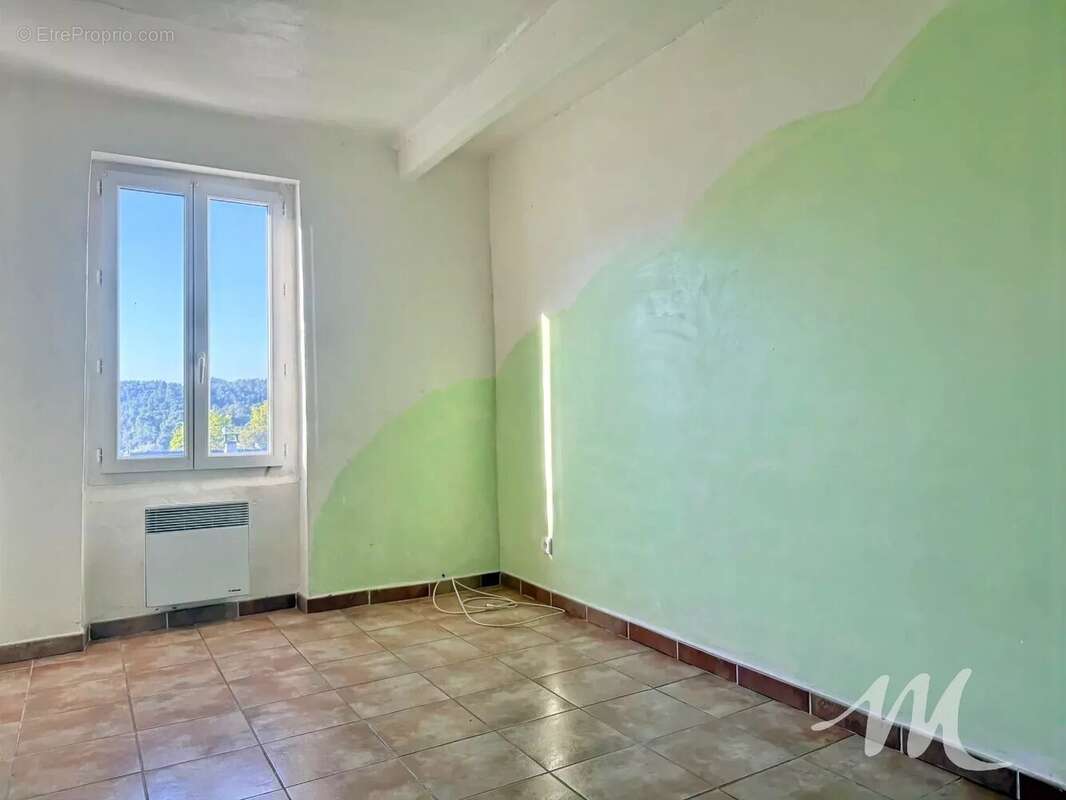 Appartement à BARJOLS