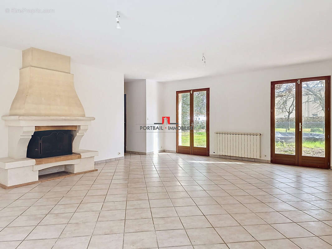 Maison à SAINT-ANDRE-DE-CUBZAC