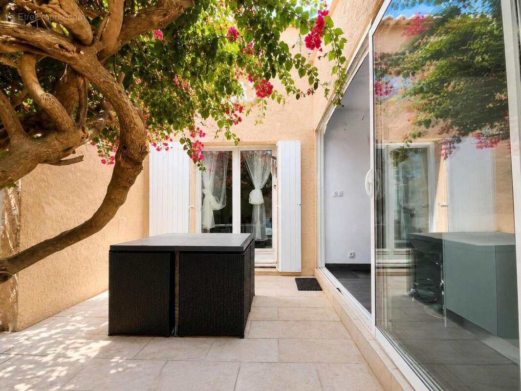 Photo 2 - Appartement à BANDOL