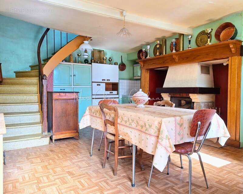 Maison de caractère en pierres – LE PESCHER (19) - photo 5