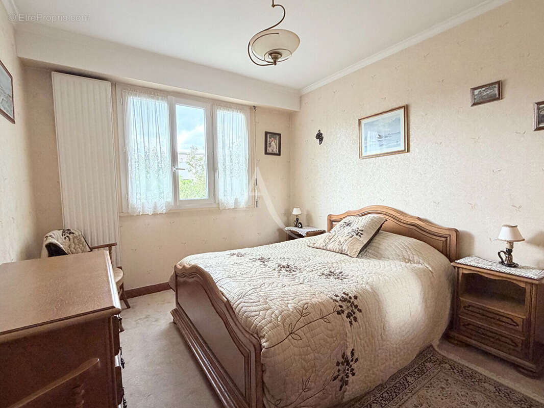Appartement à LE PERREUX-SUR-MARNE