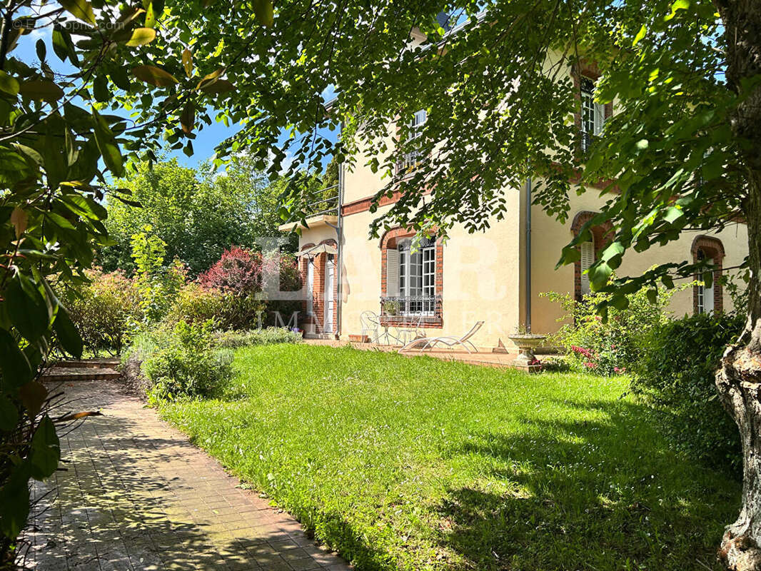Maison bourgeoise proche d'Argentan T14279 - photo 2