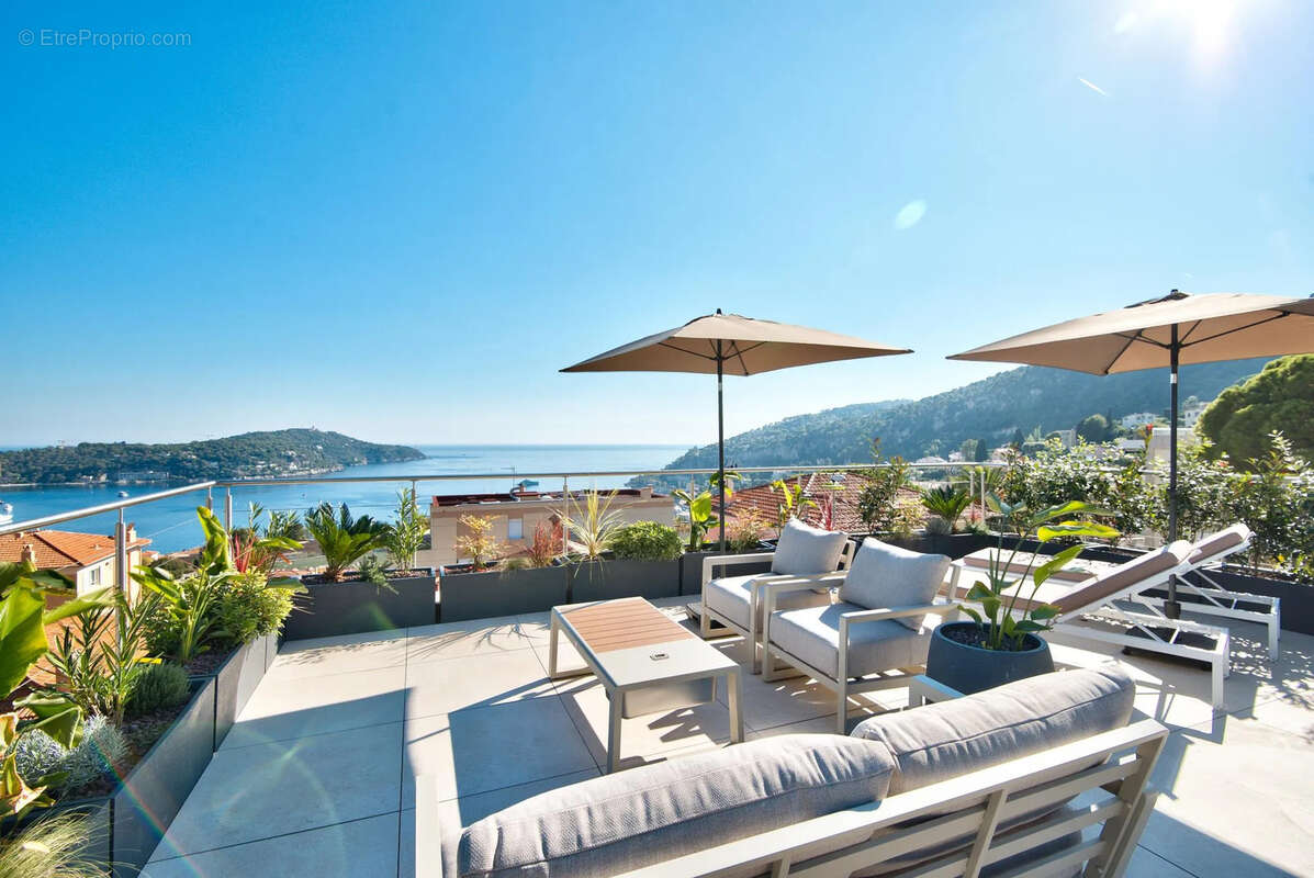 Appartement à VILLEFRANCHE-SUR-MER