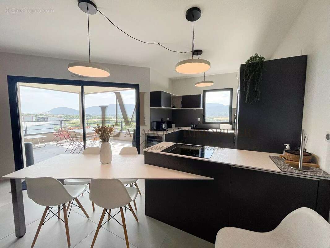 Appartement à PORTO-VECCHIO