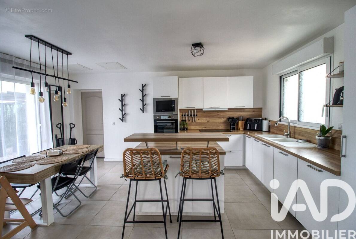 Photo 1 - Maison à EVRY-GREGY-SUR-YERRE