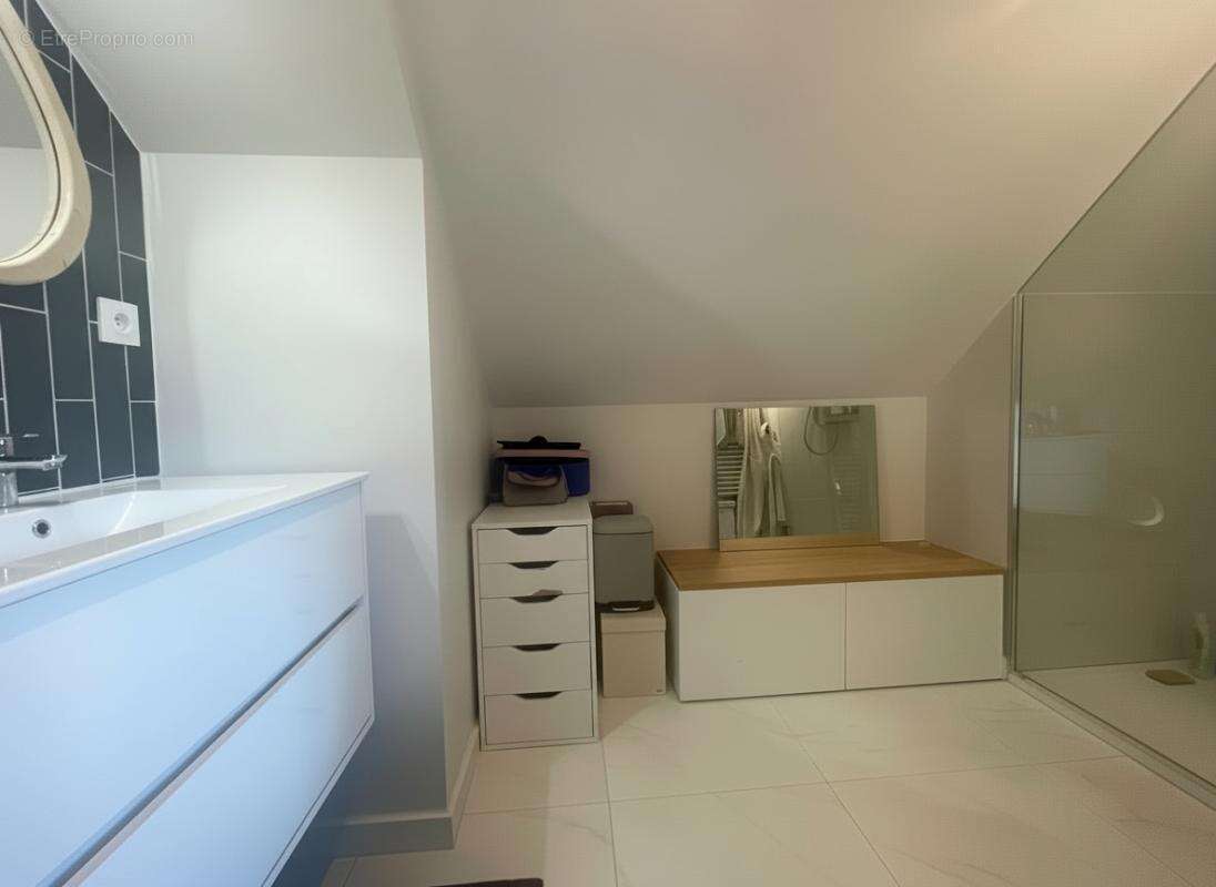 Maison à MONTFORT-SUR-MEU