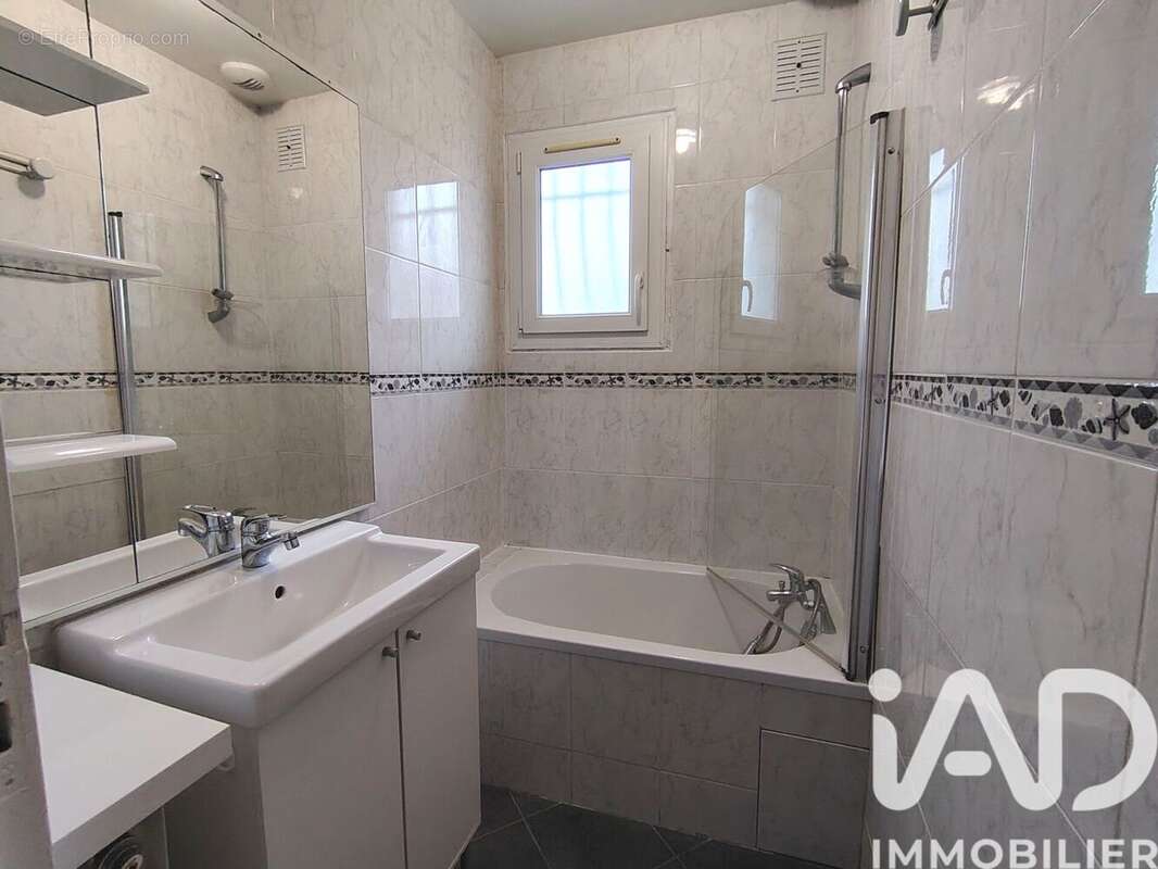 Maison 67 m² à Corbie  - photo 4
