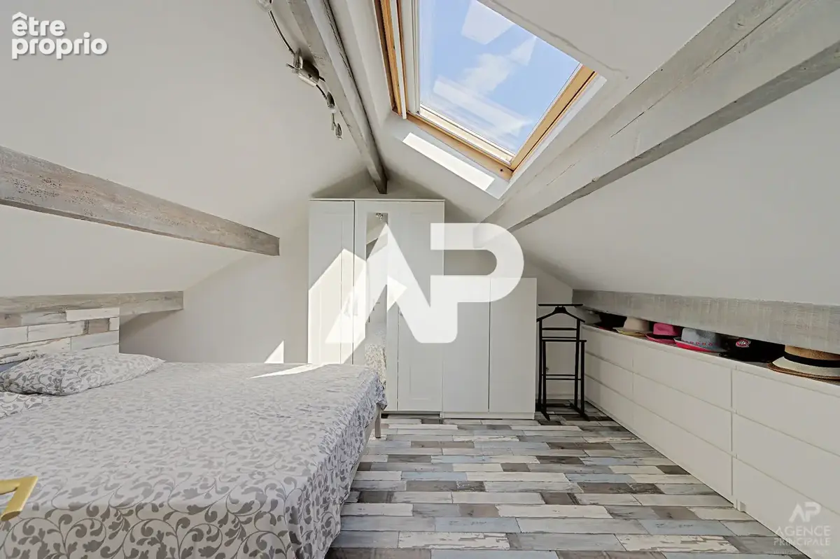 Maison Rueil-Malmaison 7 pièce(s) 133 m² - photo 10