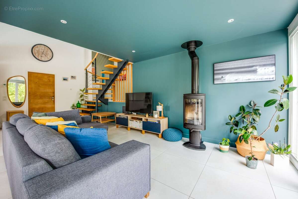 Maison 156 m² à Saint-Pierre-D'irube  - photo 8