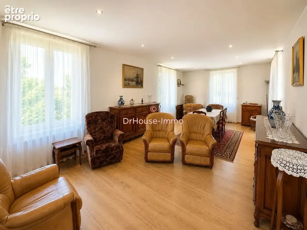 Maison 110 m² à Aubenas  - photo 2