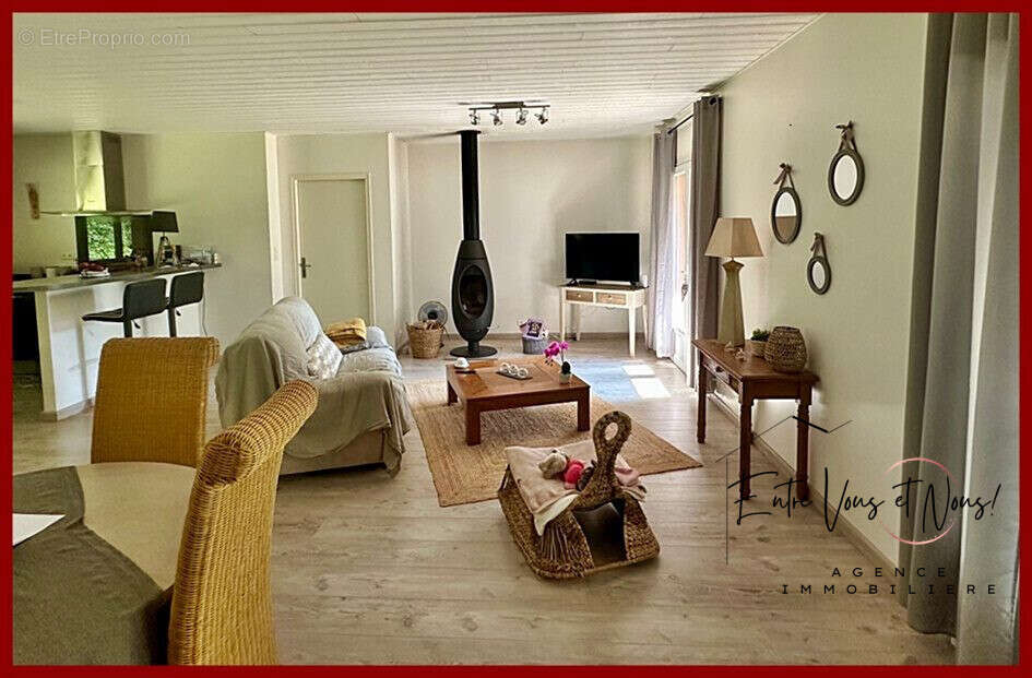 Maison 105 m² à Noaillan  - photo 2