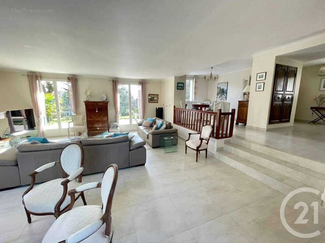 Maison à SAINT-WITZ