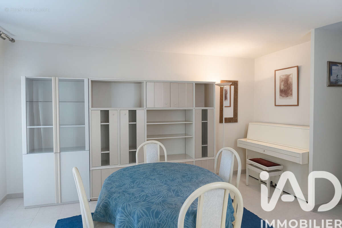 Photo 3 - Appartement à BOULOGNE-BILLANCOURT