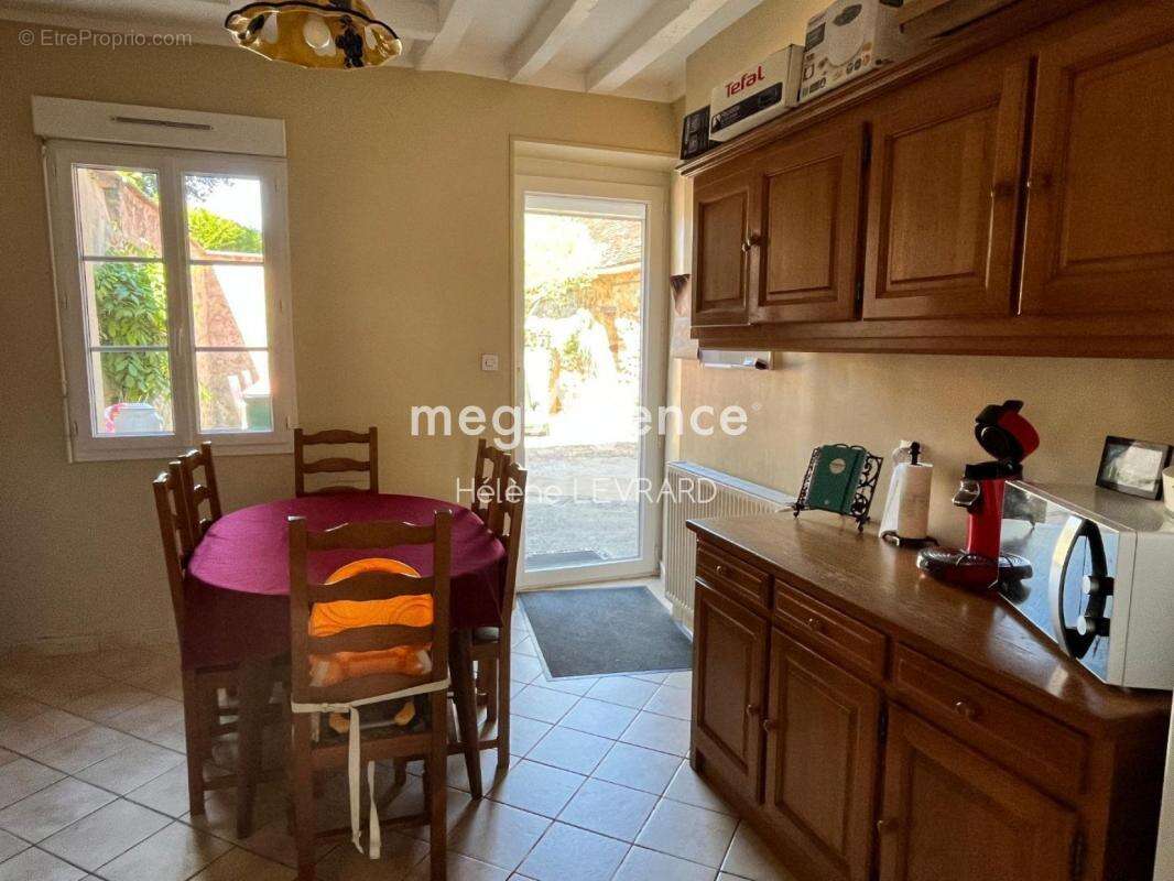 Maison à SAINTE-SUZANNE