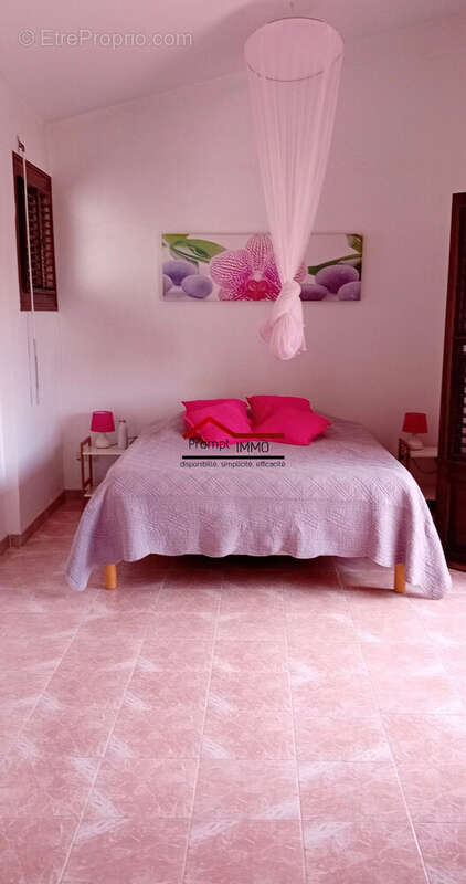 Maison à RIVIERE-SALEE