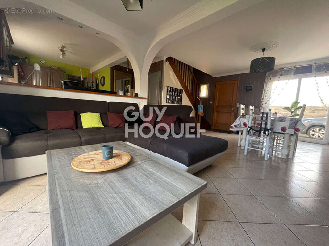 Maison à PLEUCADEUC