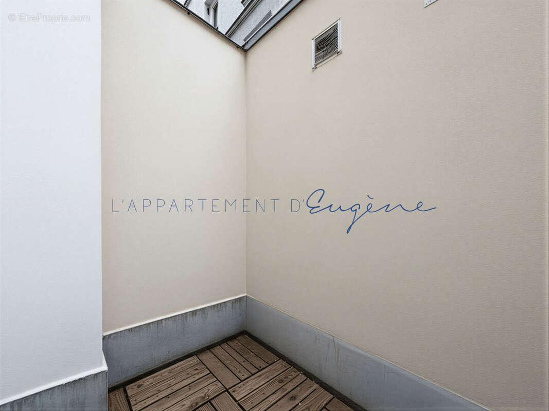 Appartement à PARIS-18E