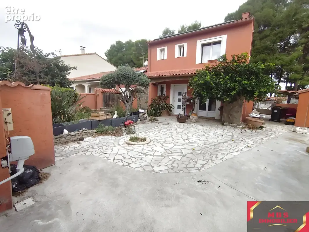 Saint-André - Maison T5 105m2 +  Piscine - photo 2