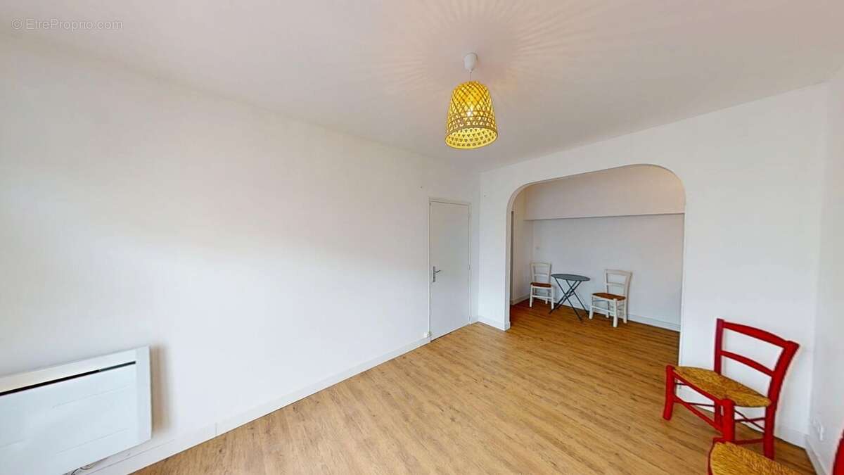 Rabastens, proche centre ville, maison T3 - photo 2
