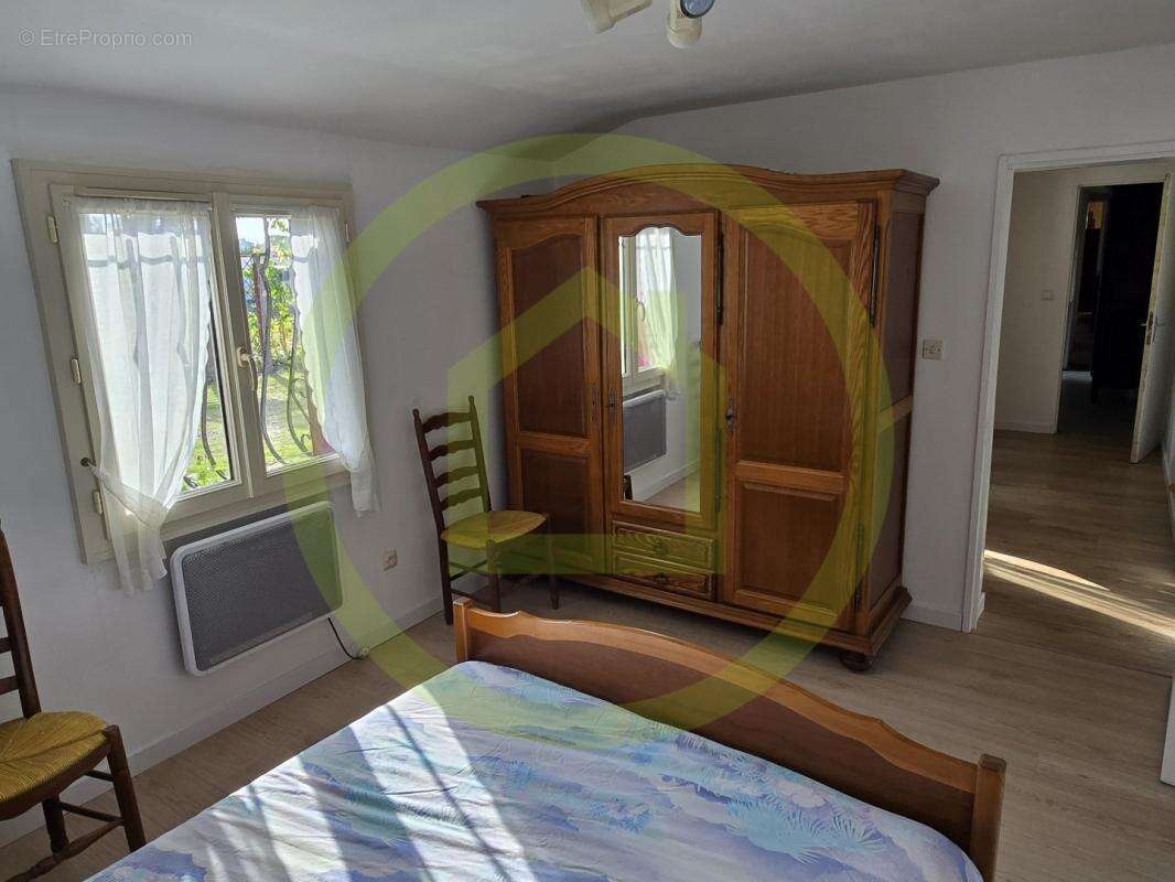 Maison à FLEURY-LES-AUBRAIS