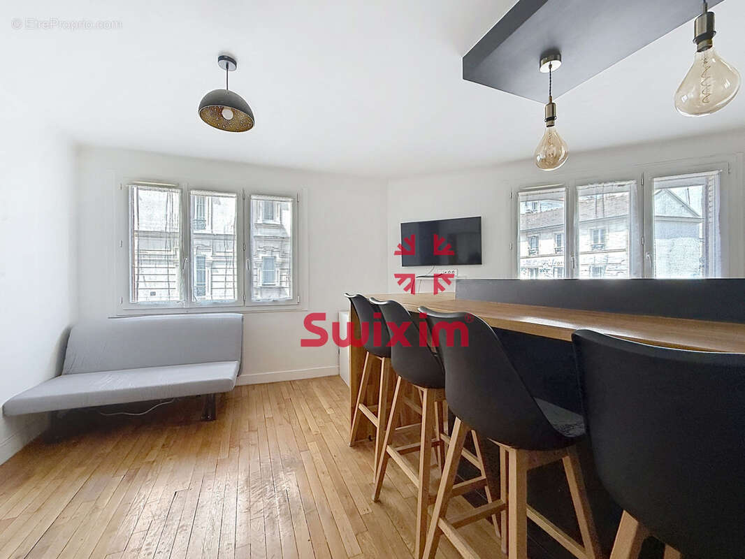 Appartement à PARIS-20E