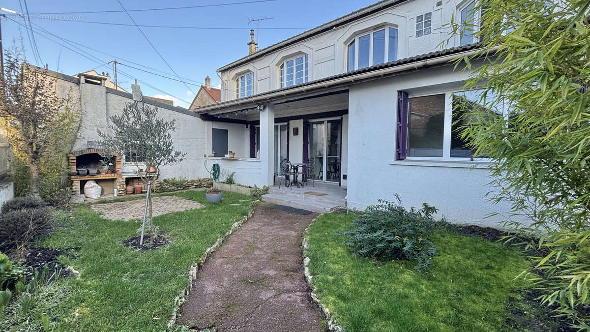 Appartement à SAINT-LEU-LA-FORET