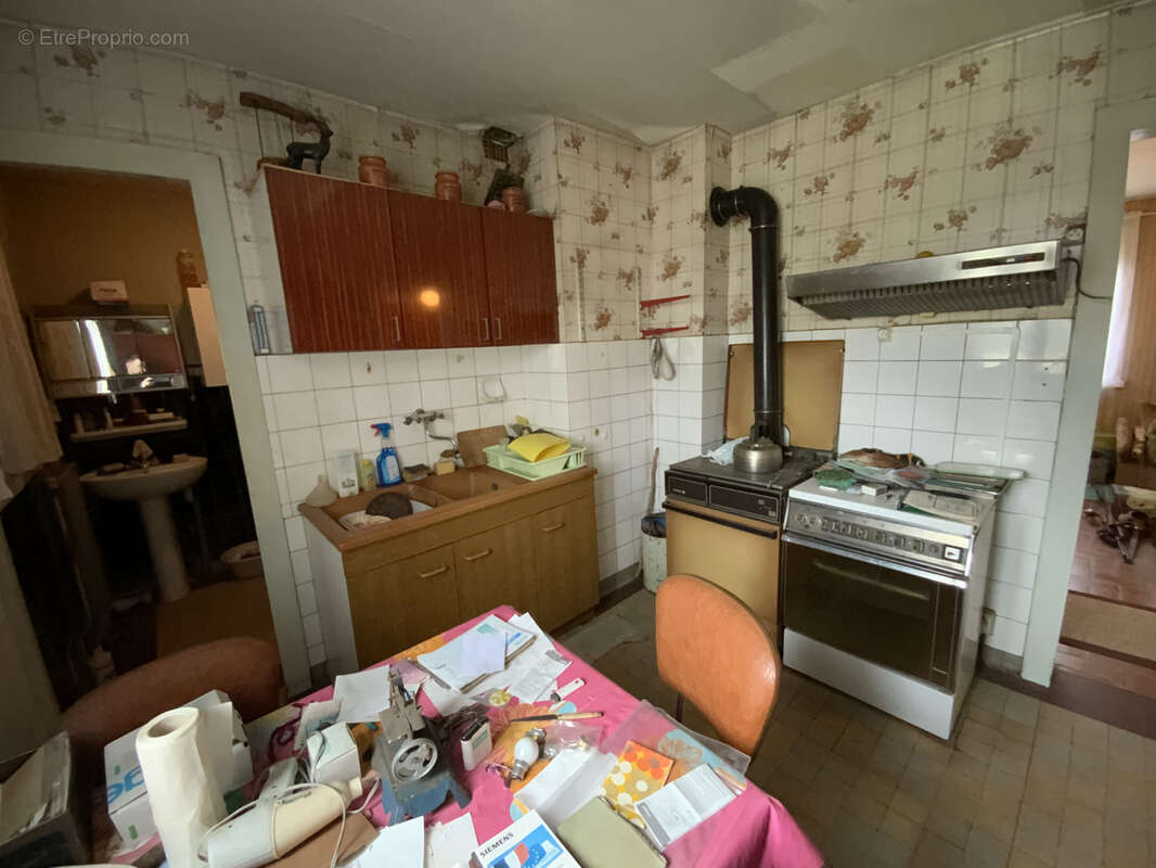 Maison à FROIDECONCHE