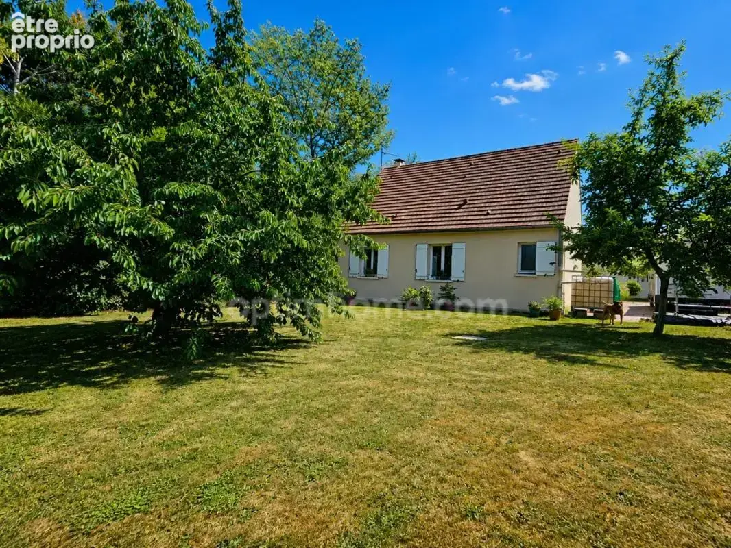 Maison à FLEURY