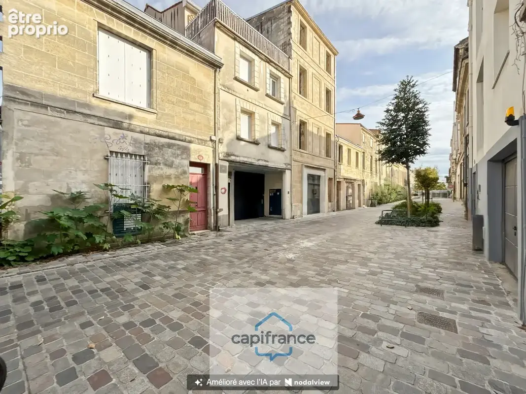Garage à vendre BORDEAUX (33) Place de stationnement Garage fermé - photo 2