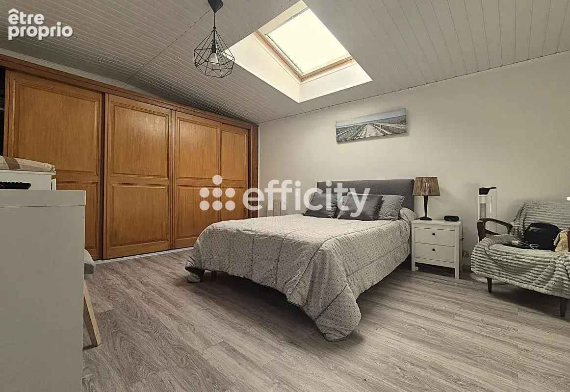 Maison 4 pièces 109 m² à vendre à Sainte-Gemme (17250) - photo 11