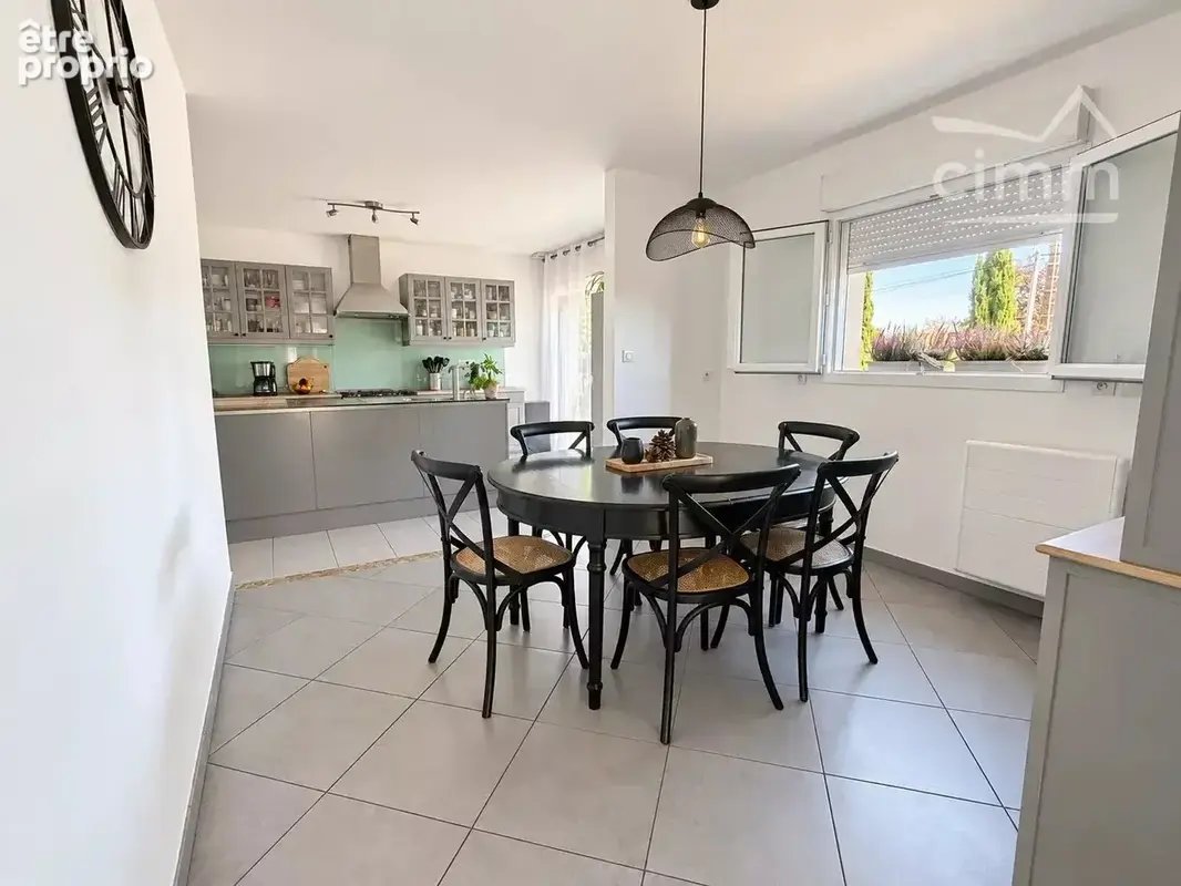 Maison familiale de 148 m² – 4 chambres – terrain de 1 500 m² - photo 5