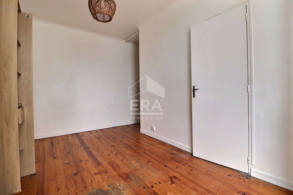 Appartement à AUBERVILLIERS