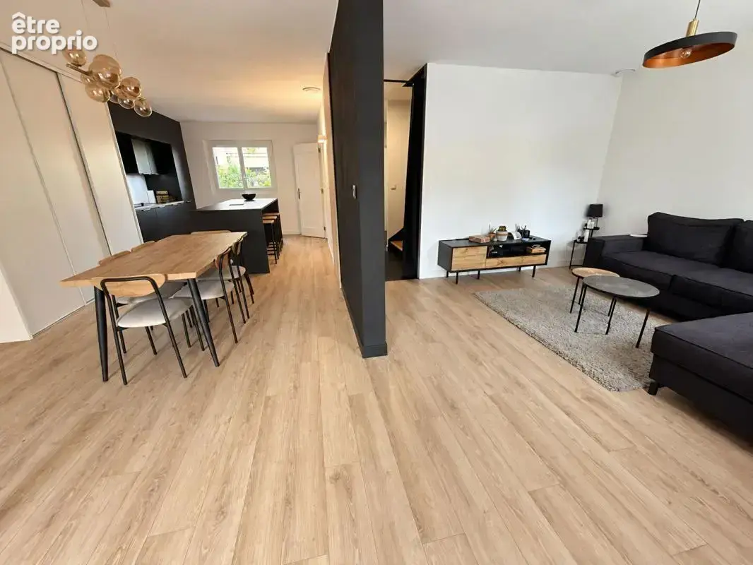 Maison T4 rénovée avec garage - secteur CABESSUT à deux pas du centre-ville de CAHORS - photo 8