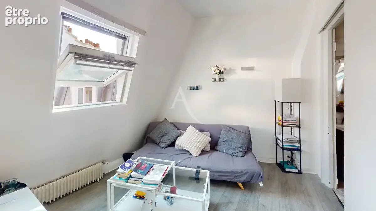 Appartement à PARIS-10E