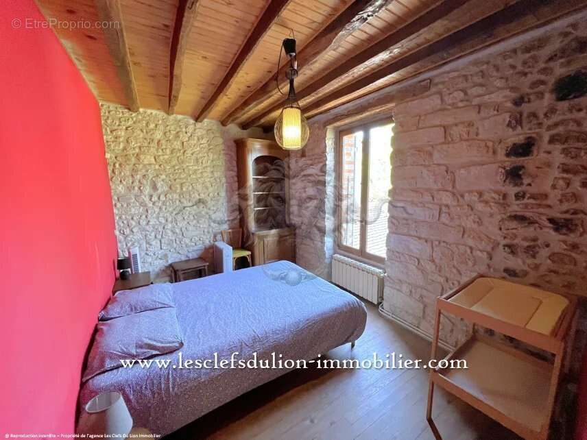 Maison à ECUELLES