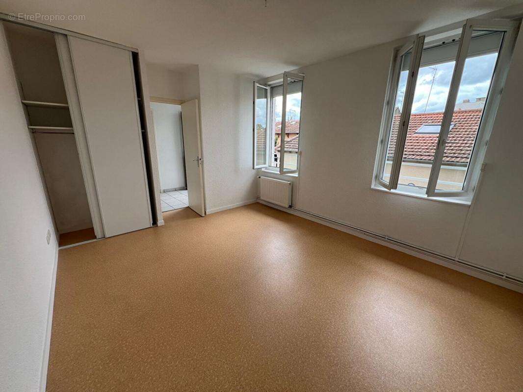 Appartement à ROANNE