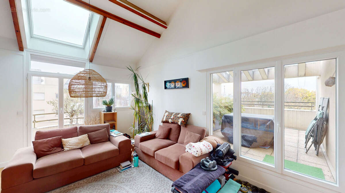 Appartement à MAISONS-ALFORT