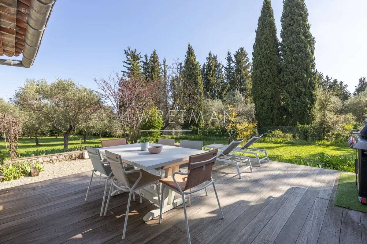 Maison à GRASSE