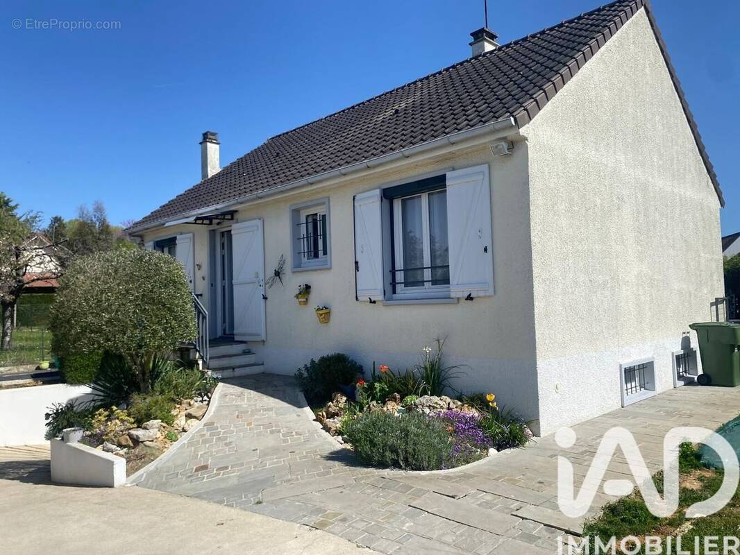 Photo 1 - Maison à LA FERTE-SOUS-JOUARRE