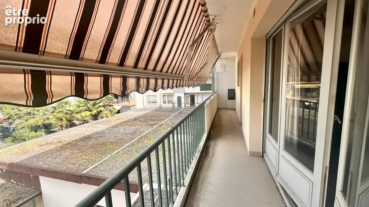 Appartement Pau 4 pièce(s) 78 m2 balcon cave  quartier halles - photo 5