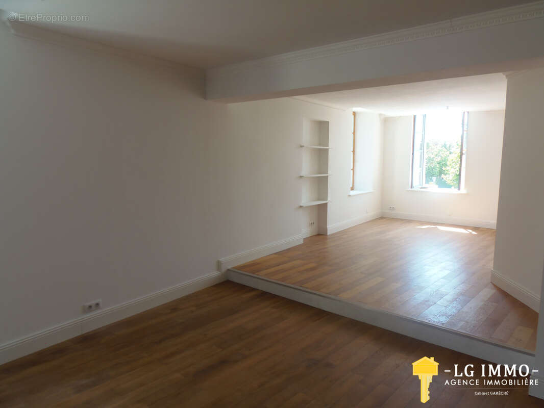 Appartement à MORTAGNE-SUR-GIRONDE