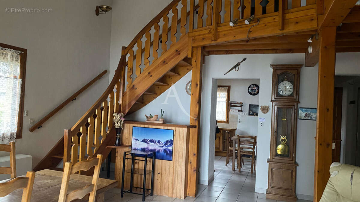 Maison à LES ANGLES