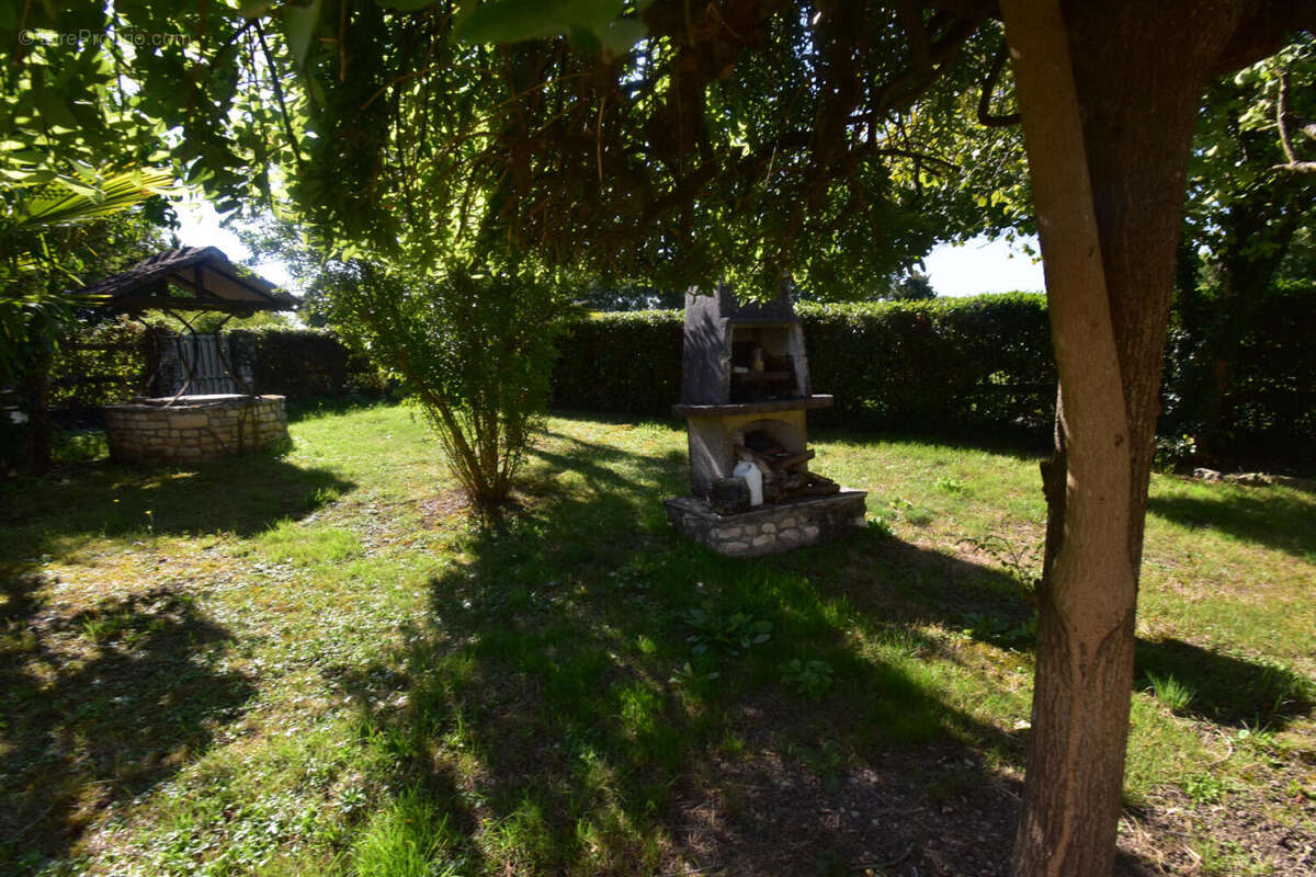 DSC_0114 - Maison à AUGE-SAINT-MEDARD