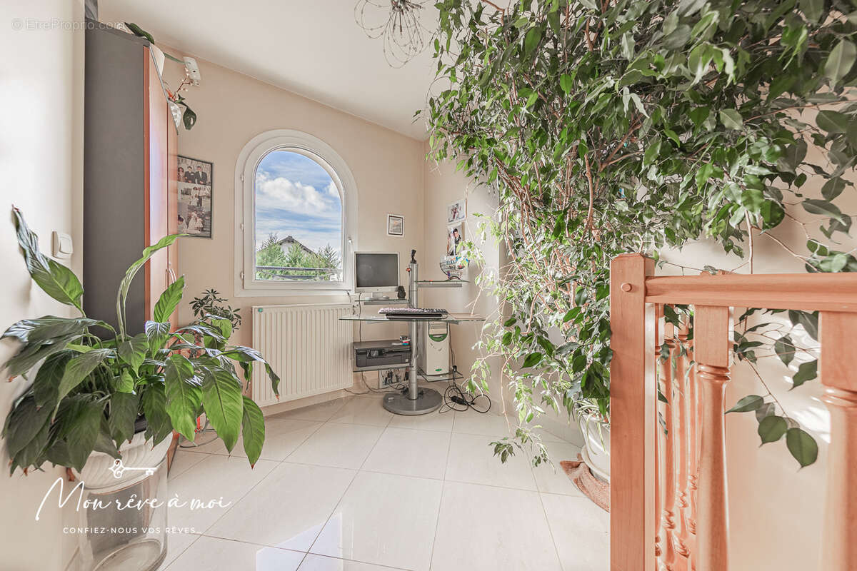 Maison à HOUILLES
