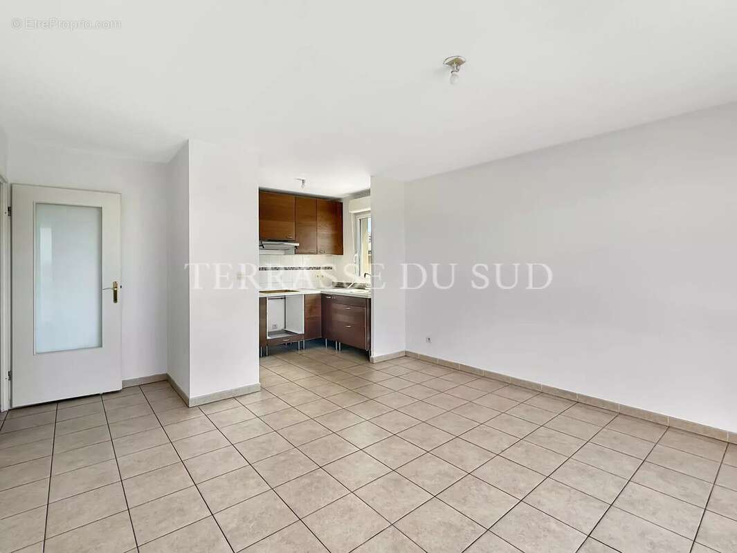 Appartement à MARSEILLE-13E