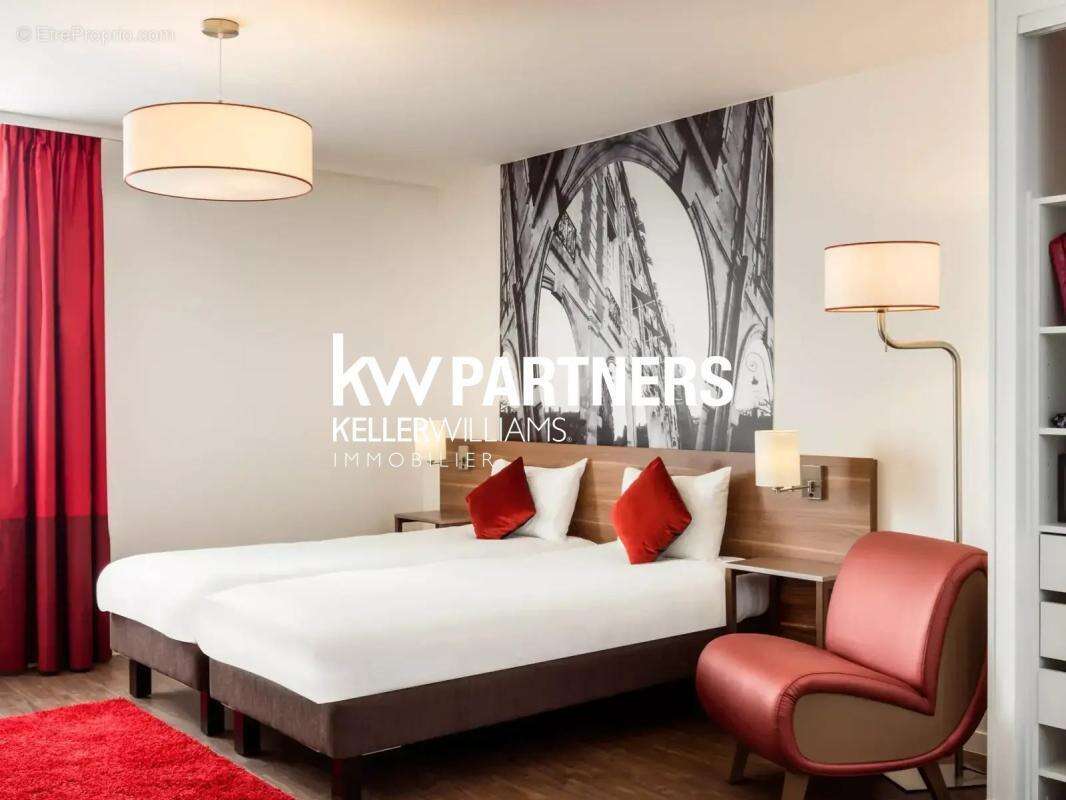 Appartement à COURBEVOIE