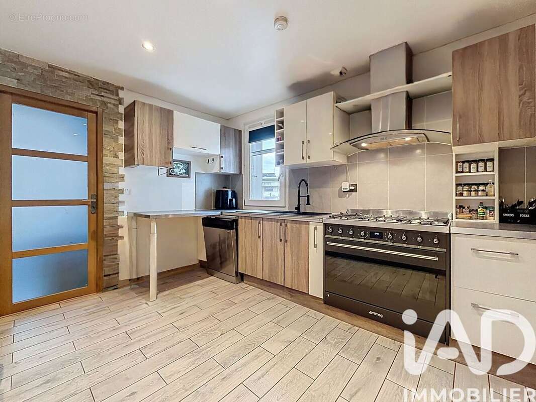 Photo 5 - Appartement à LA ROCHE-SUR-FORON