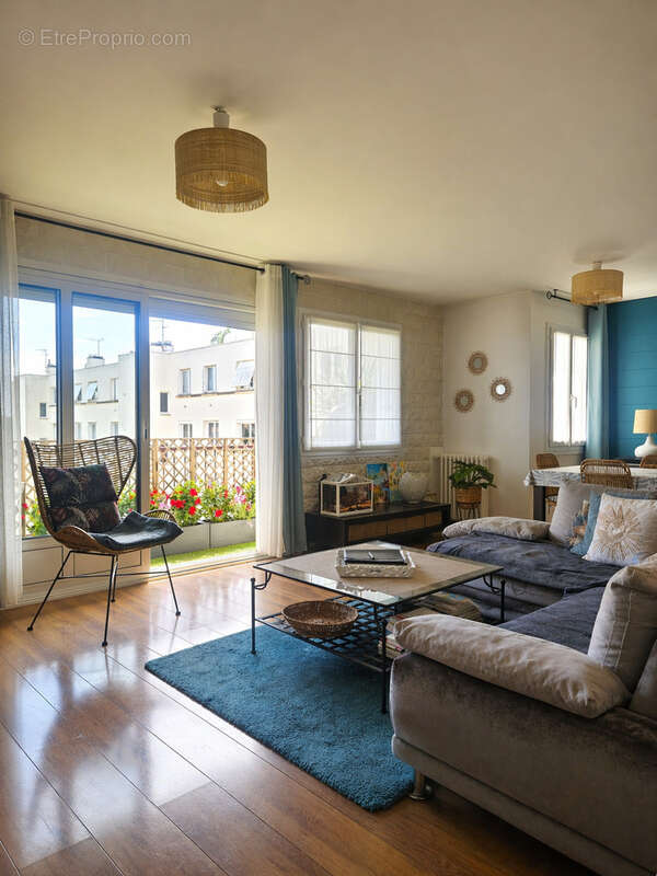 Appartement à SAINT-SEBASTIEN-SUR-LOIRE